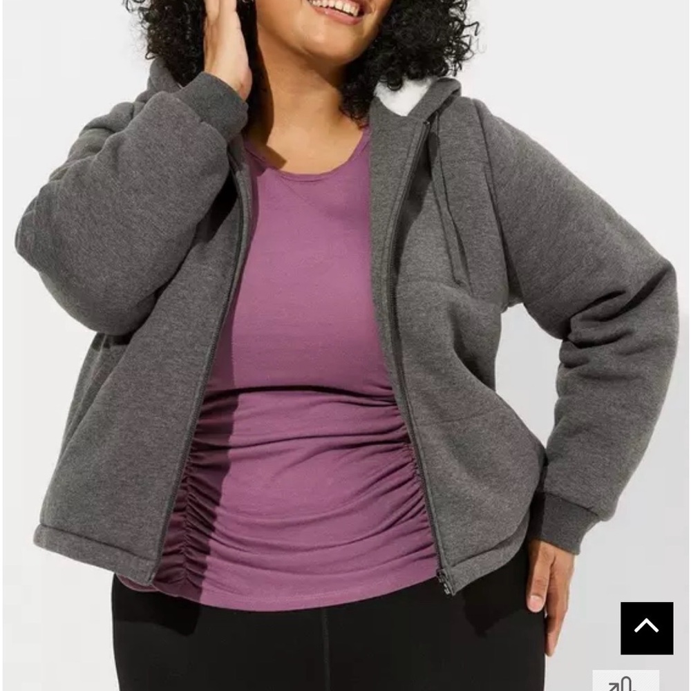 NWT Torrid Fleece Fur Lined Bomber Sz 4x (26)